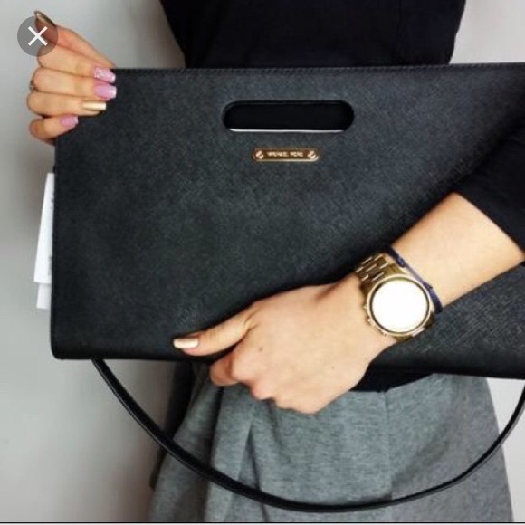 Michael Kors, genuine, leather clutch - Picture 6 of 7